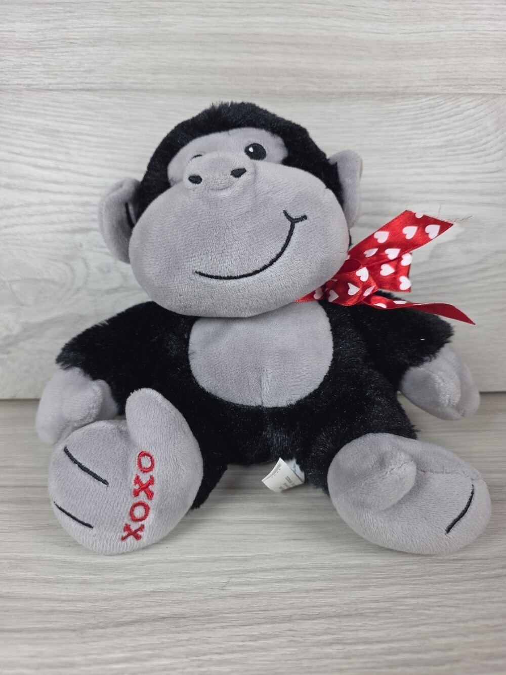 American Greetings Plush Gorilla Valentine's Day w Red Ribbon Hearts SU57